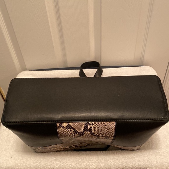 Tory Burch Black Purse… - Picture 6 of 8